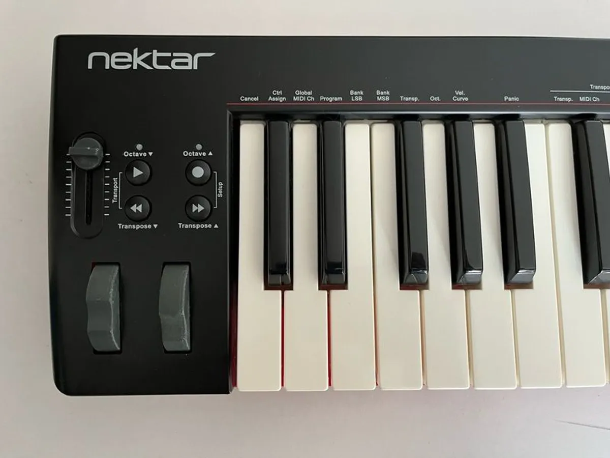 Keyboard - Nektar SE49 Controller Keyboard - Image 2