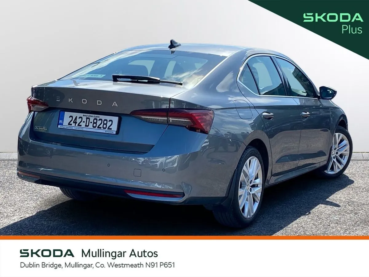 Skoda Octavia Selection 2.0tdi 150HP DSG - Image 3