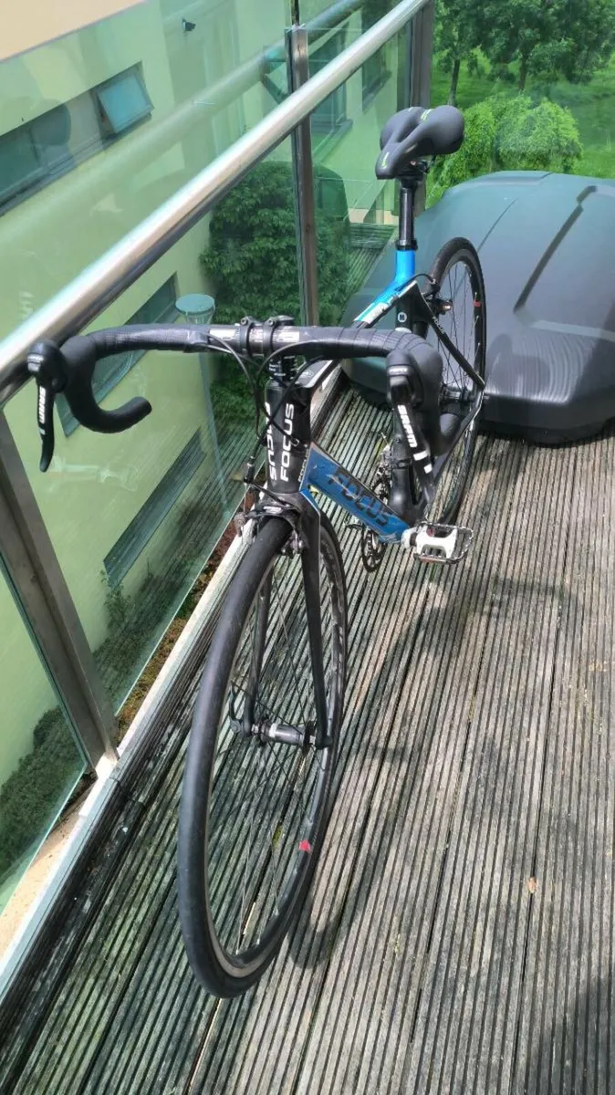 Carbon Road bike size M - Image 2