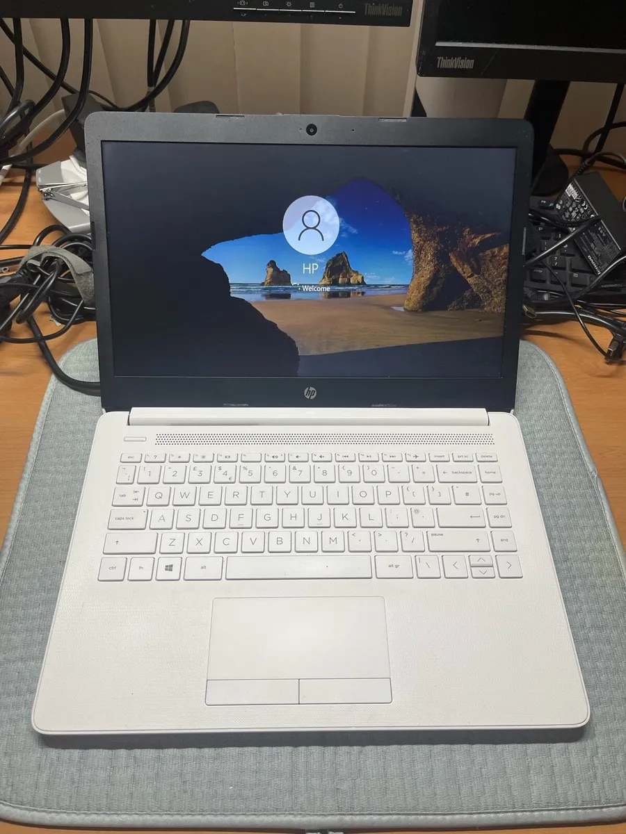 Cheap HP Laptop for sale - Image 1