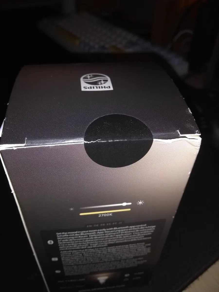 Alexa Smart Bulb - hue white - Image 3