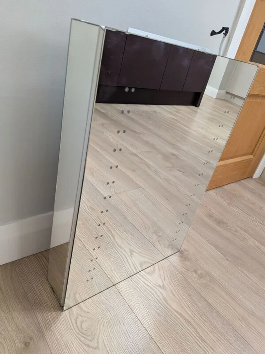 Bathroom Mirror Cabinet with LED Light W50xH70x12.2cm - Image 3