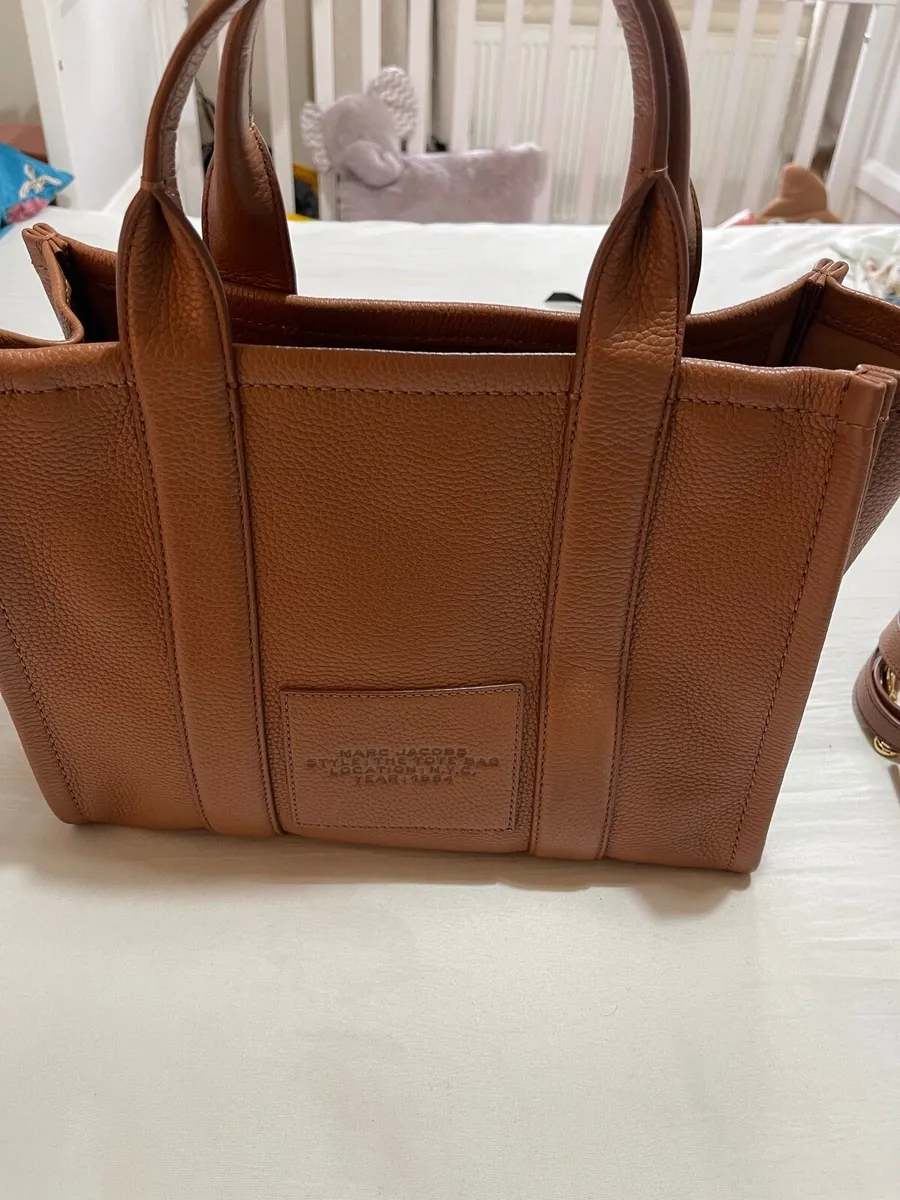 Marc Jacobs Handbag - Image 2