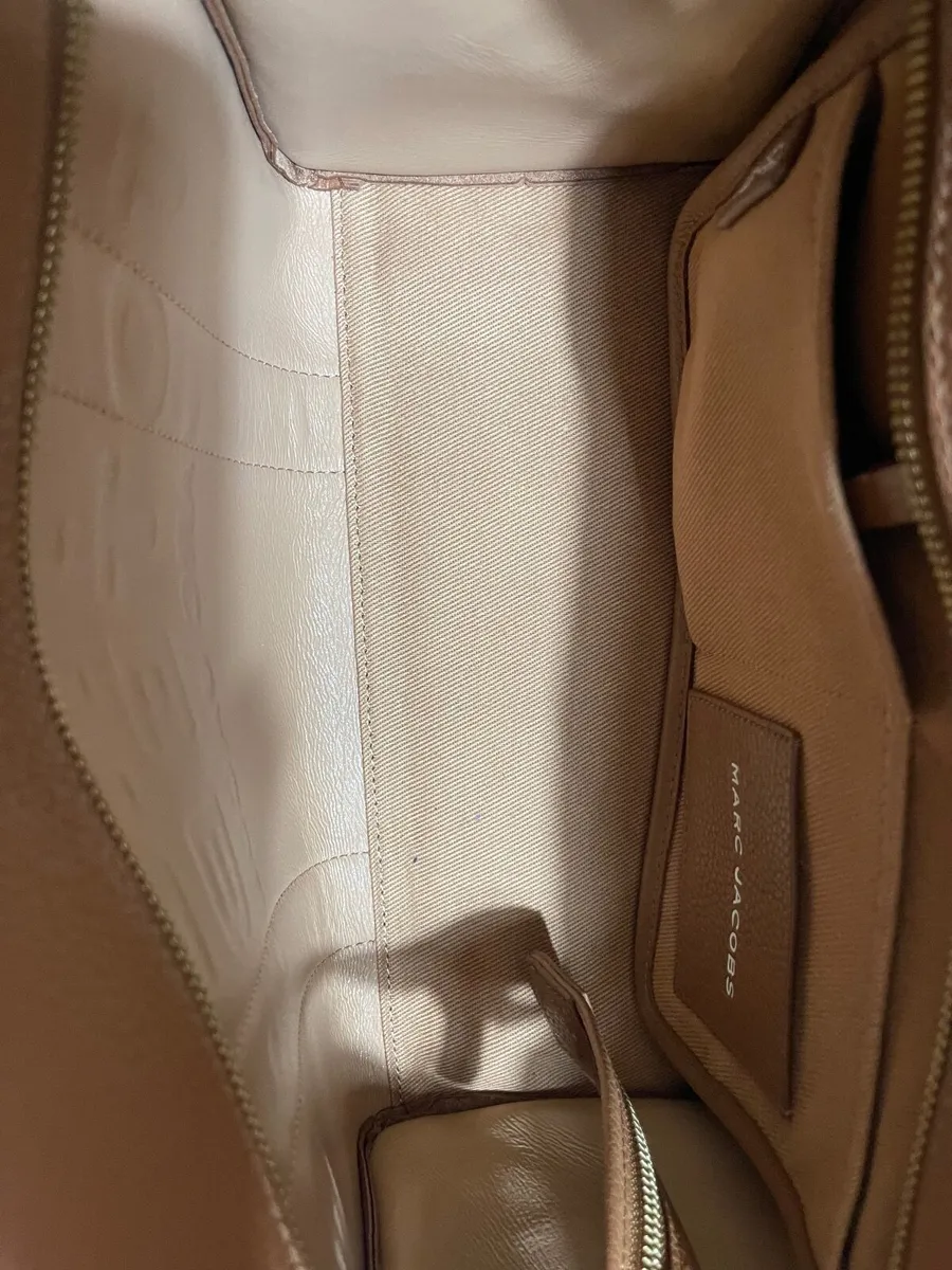 Marc Jacobs Handbag - Image 4