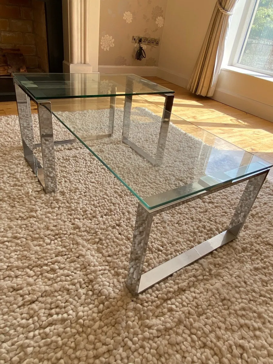 2 in 1 coffee & matching side table Set - Image 2