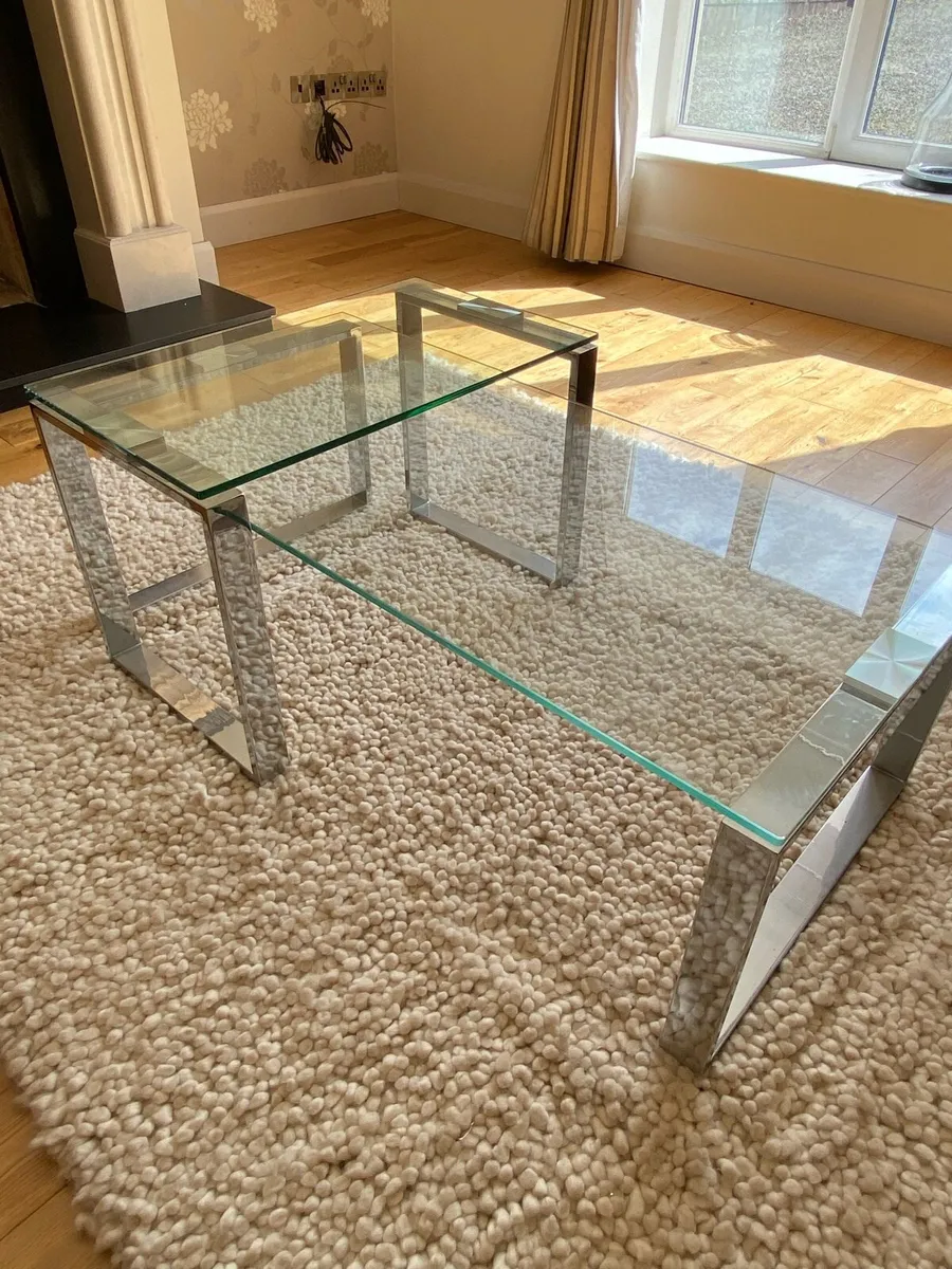 2 in 1 coffee & matching side table Set - Image 4