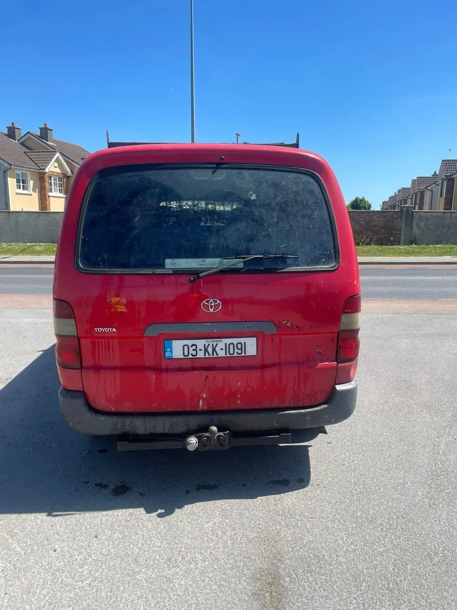 Toyota hiace - Image 2