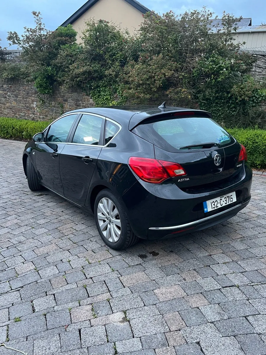 132 Astra - Image 3