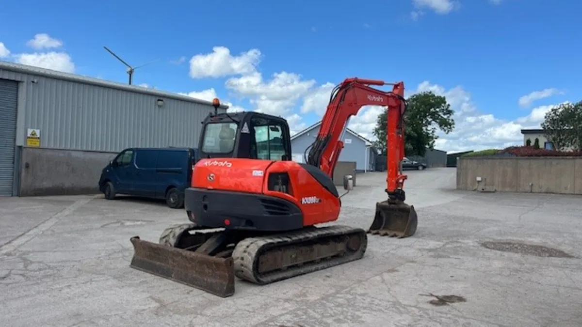 2011 Kubota KX080-3 - Image 3
