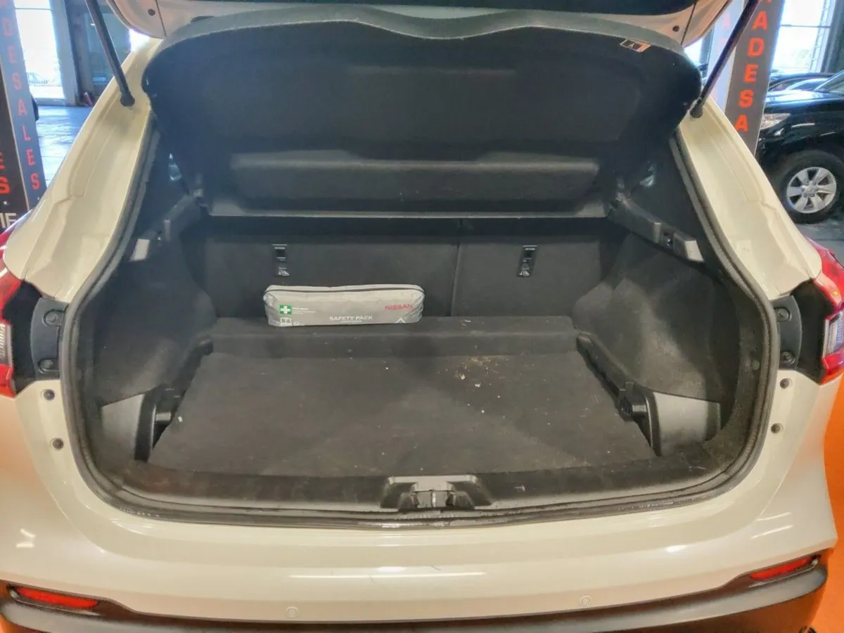Nissan QASHQAI 1.5 DSL SV - Image 4