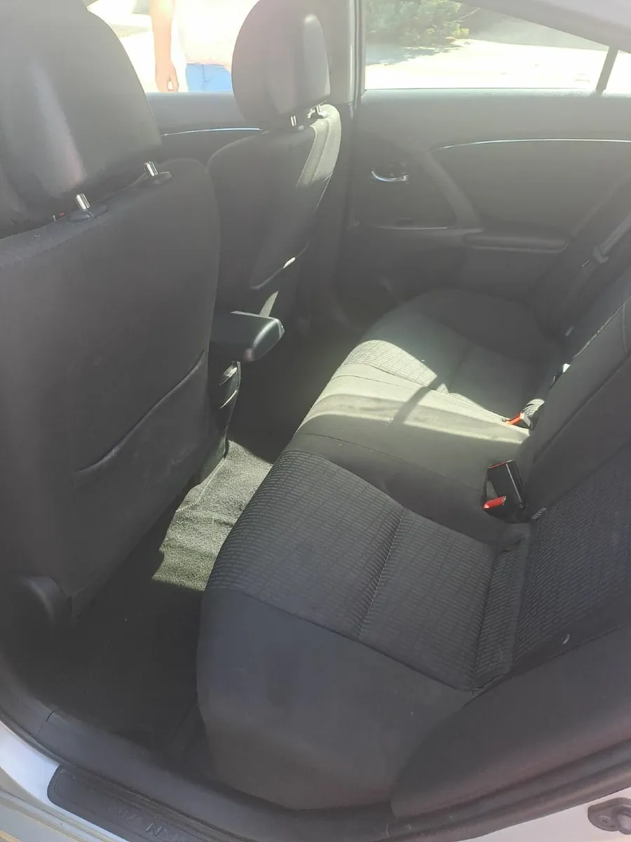 🚨 2009 Toyota Avensis 2.0 D4D Fully Serviced🚨 - Image 2