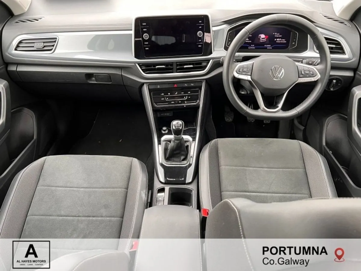Volkswagen T-Roc Style 1.0 TSI 6speed 110BHP - Image 2