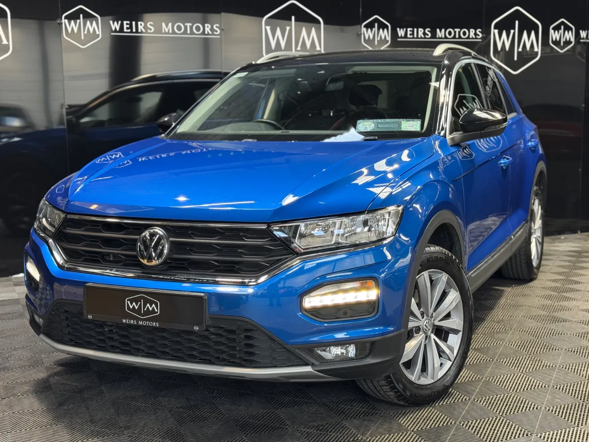 Volkswagen T-Roc design 1.6 TDI MANUAL 59000KMS - Image 3