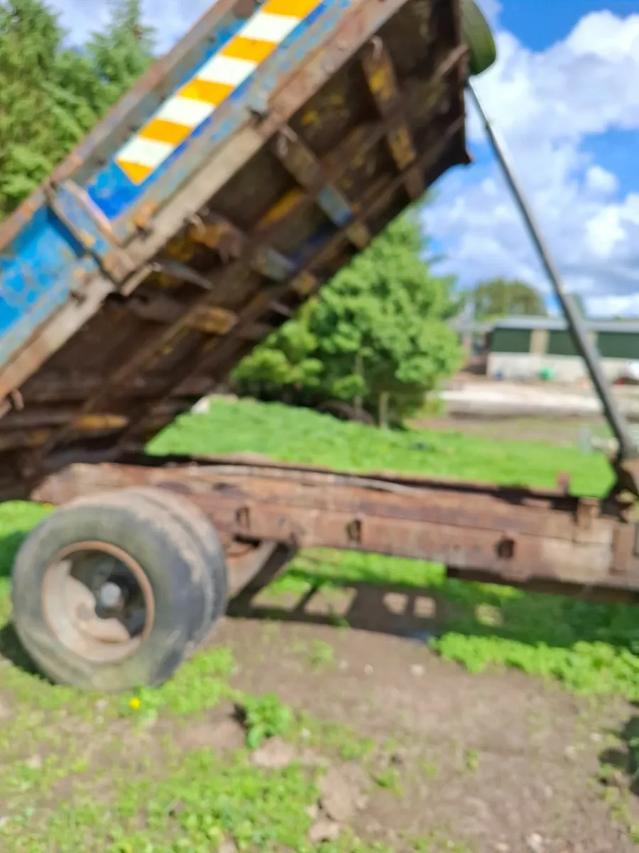 Trailer - Image 4