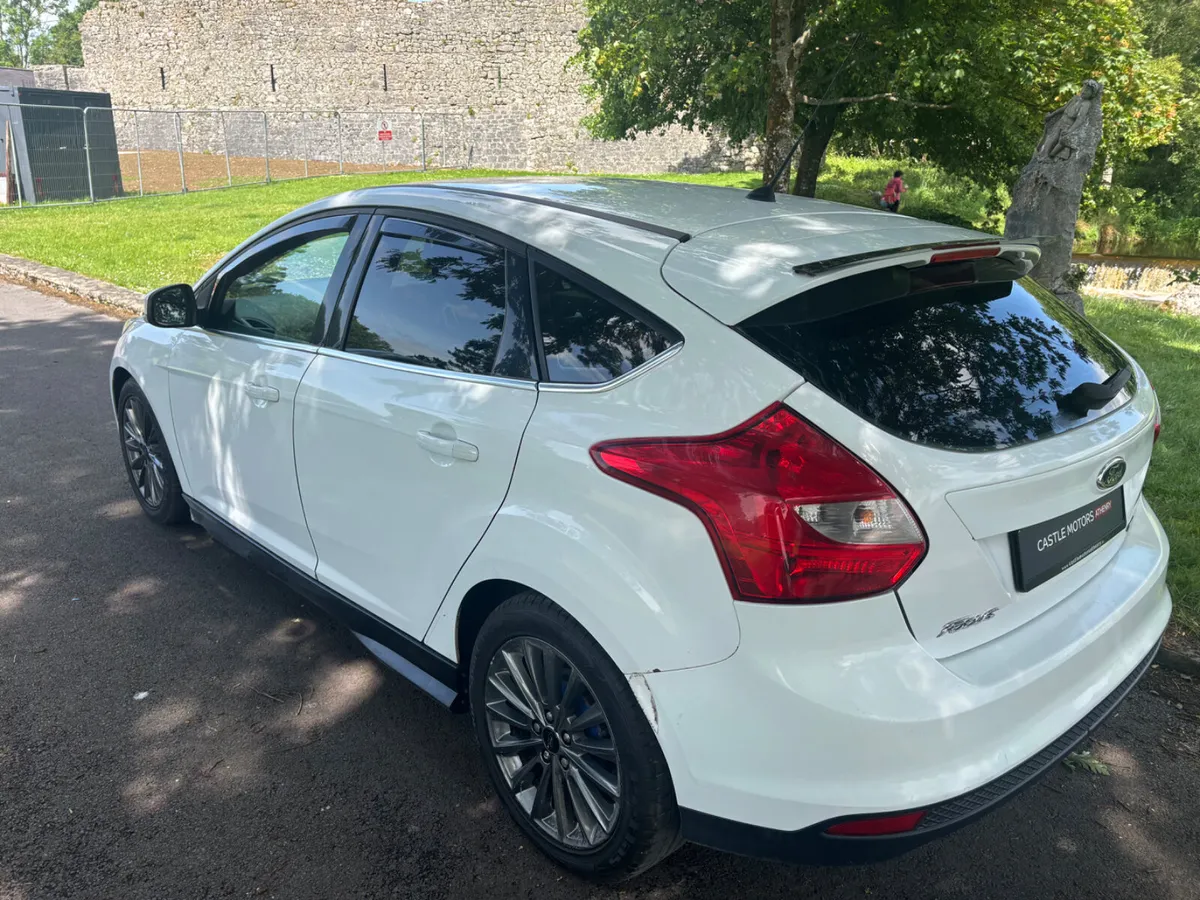 Ford Focus Diesel Zetec 5DR with bodykit - Image 2