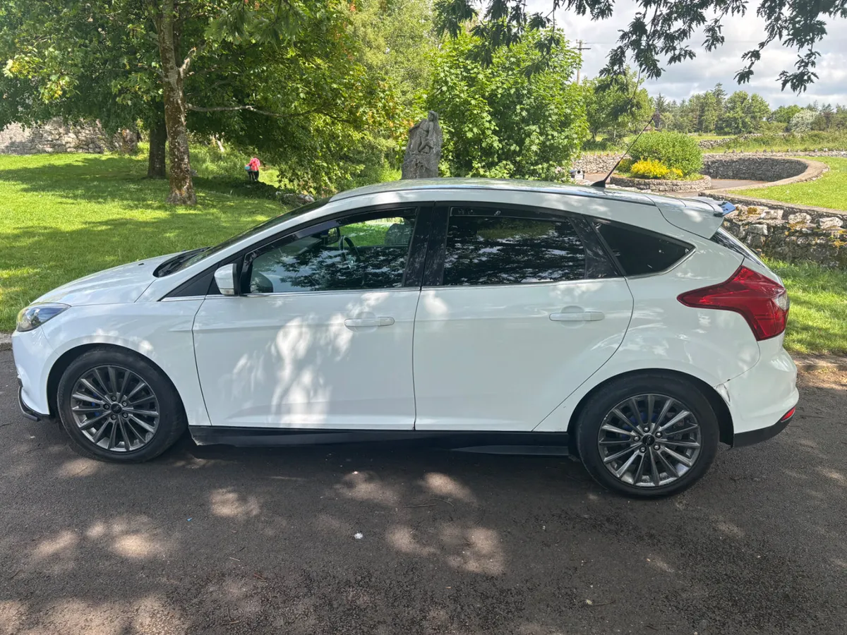 Ford Focus Diesel Zetec 5DR with bodykit - Image 3