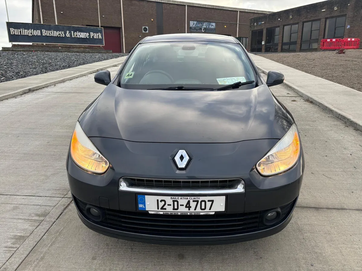 2012 Renault Fluence Dynamique 1.5 DCI - Image 2