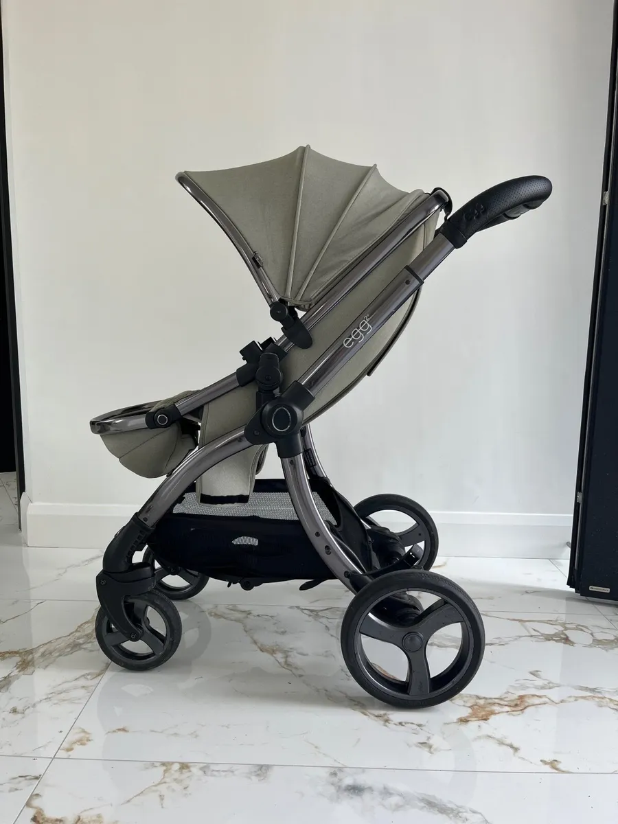 Egg2 Pram Set with Tandem Adapter - Image 4