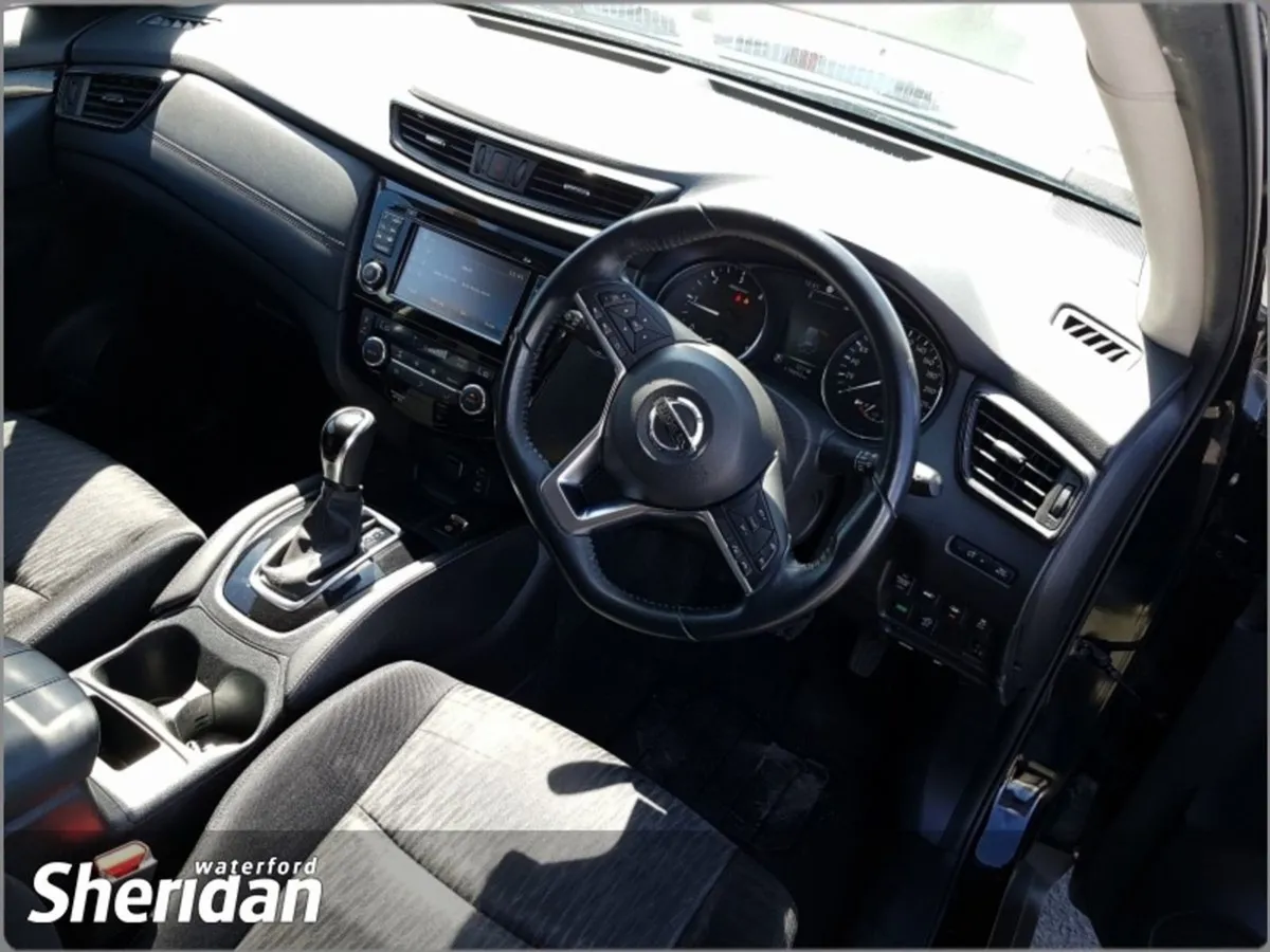 Nissan X-Trail 1.7 SV Premium M-cvt 4DR AUT - Image 2