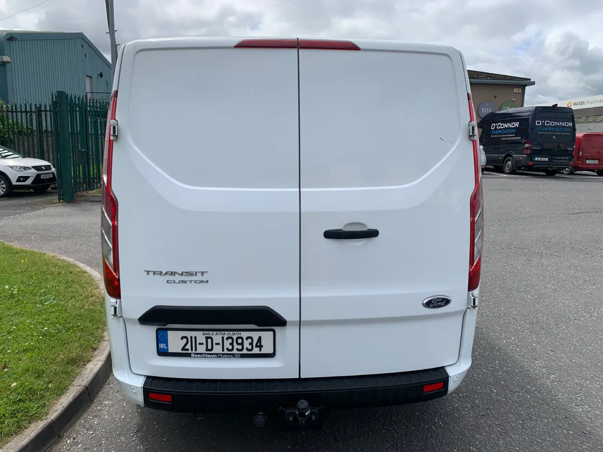 FORD TRANSIT CUSTOM 2.0 TDCI 130 PS 280 SWB TREND - Image 4