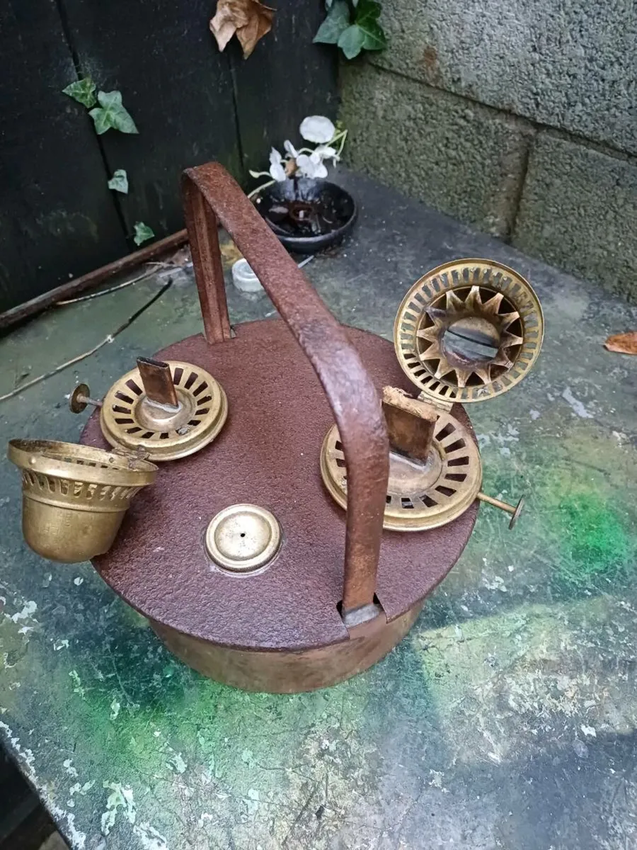 1950s Kerosene Double Burner - Image 3
