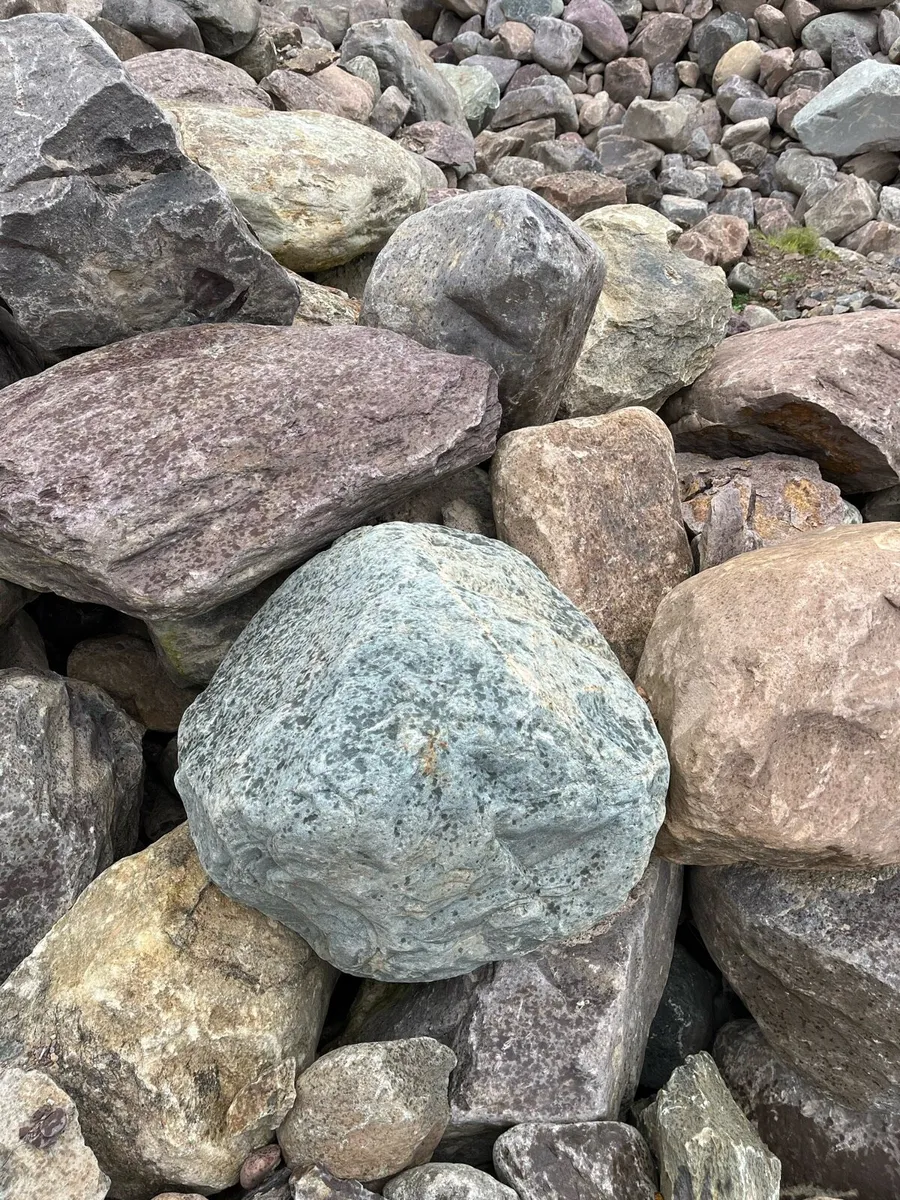 Stone - Image 3