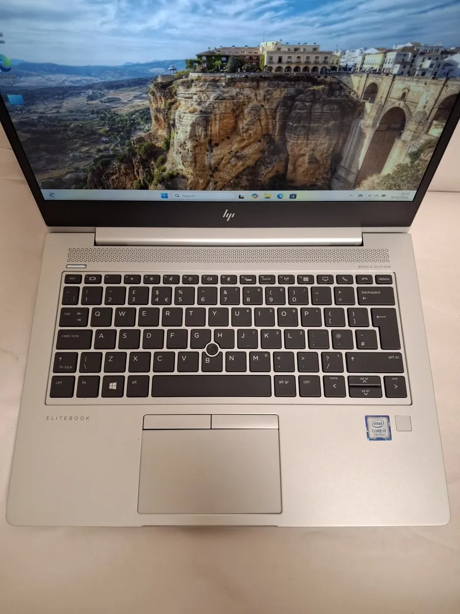 HP EliteBook 830 G5 | Intel Core i5-7200U | 16GB R - Image 3