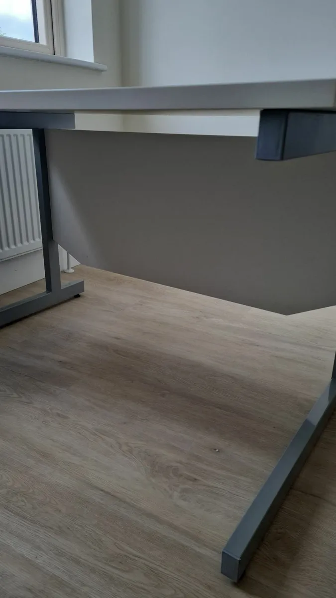 Office Desk - Image 2
