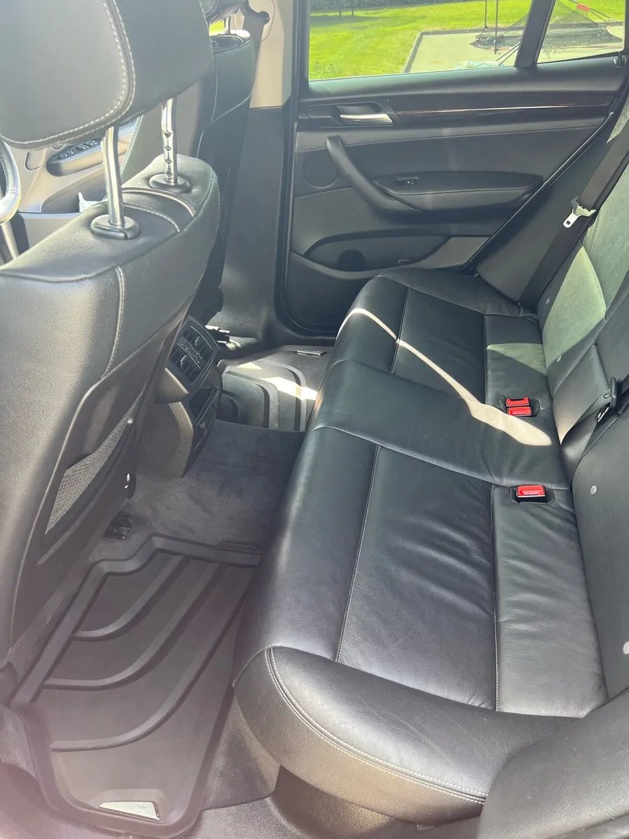 BMW X3 X-drive 2017 - Image 4
