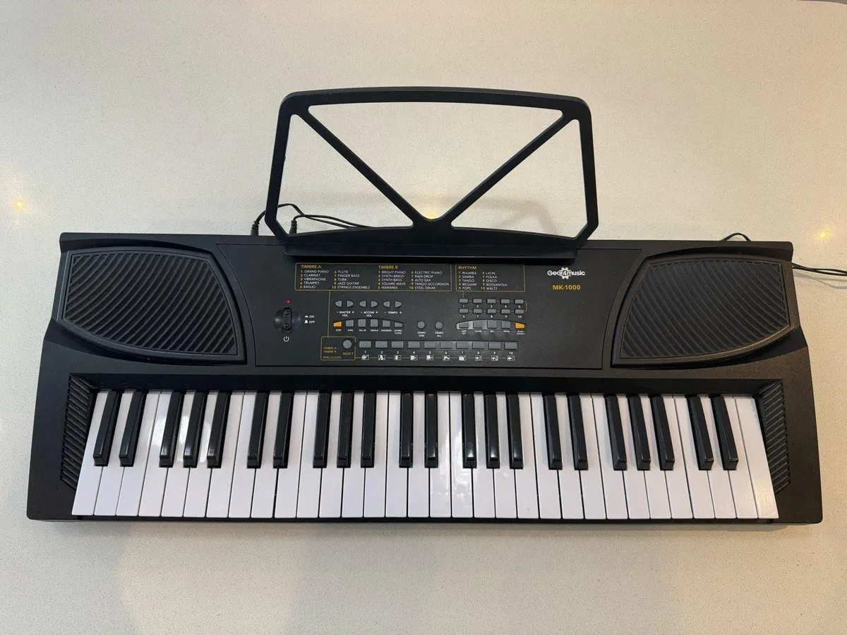 Keyboard piano