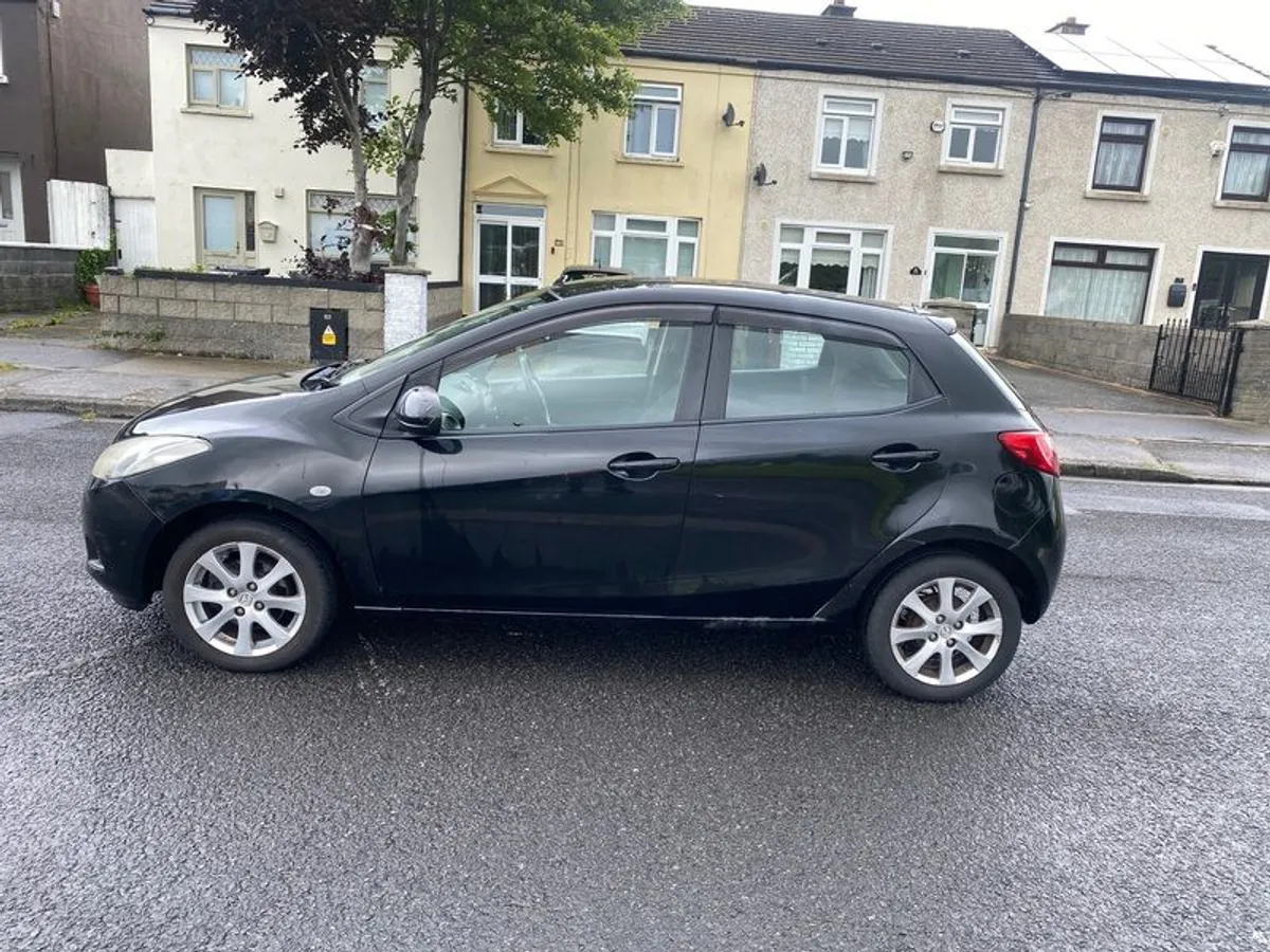 2010 Mazda Mazda2 - Image 4