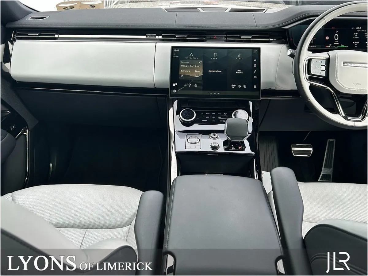 Land Rover Range Rover Sport SWB 3.0 Si6 Phev Dyn - Image 4