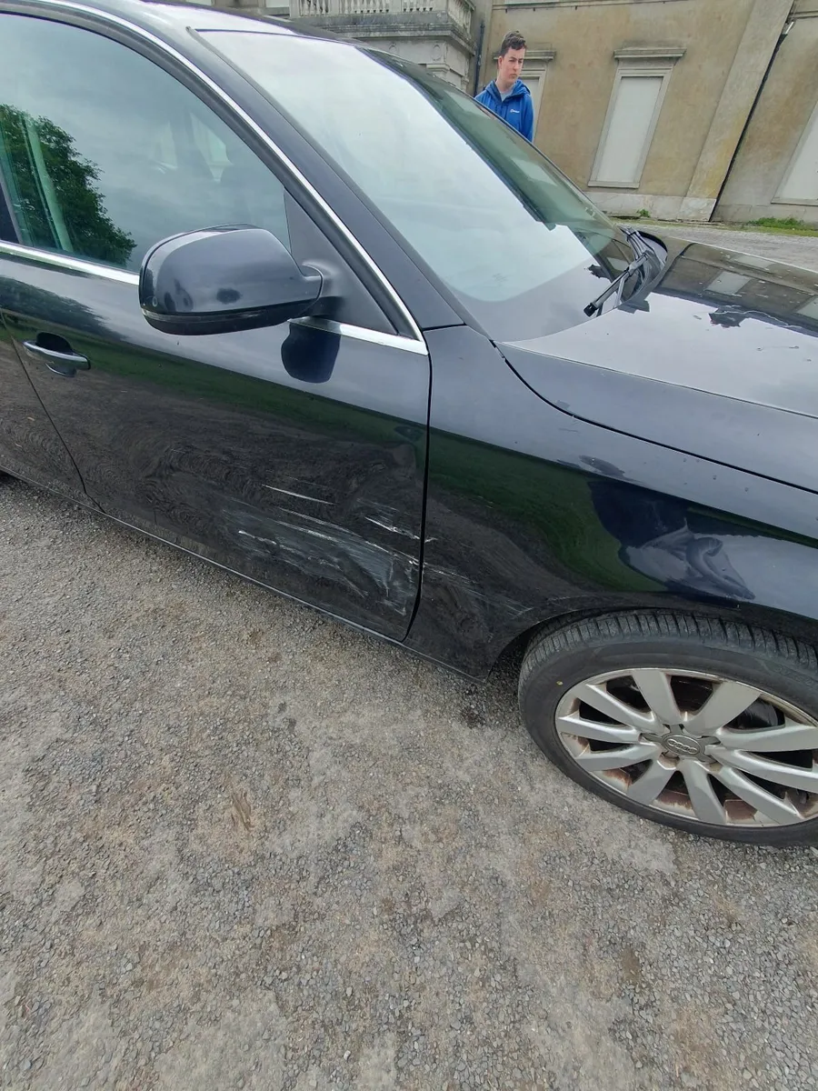 Audi A4 2009 - Image 4