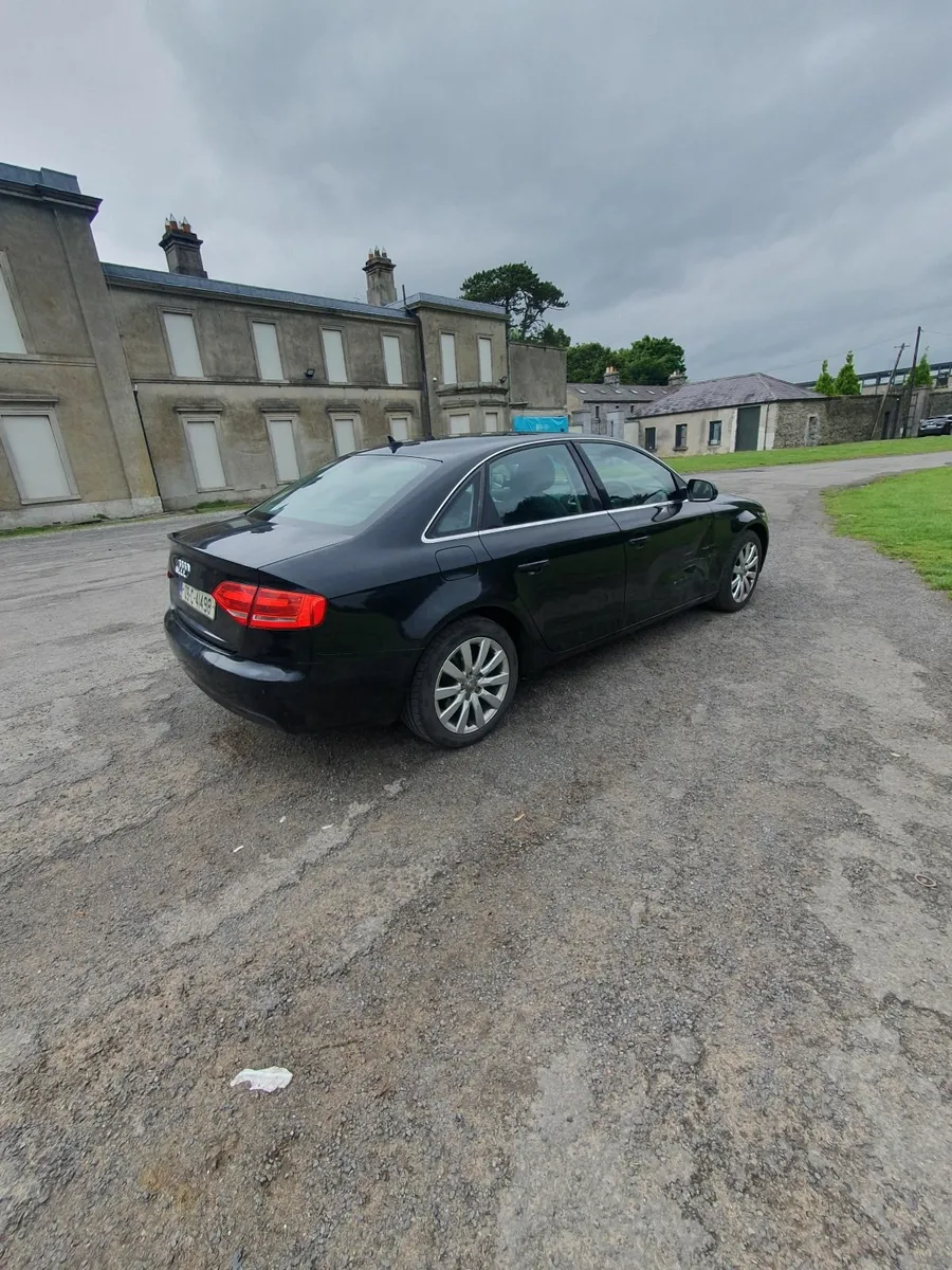 Audi A4 2009 - Image 1