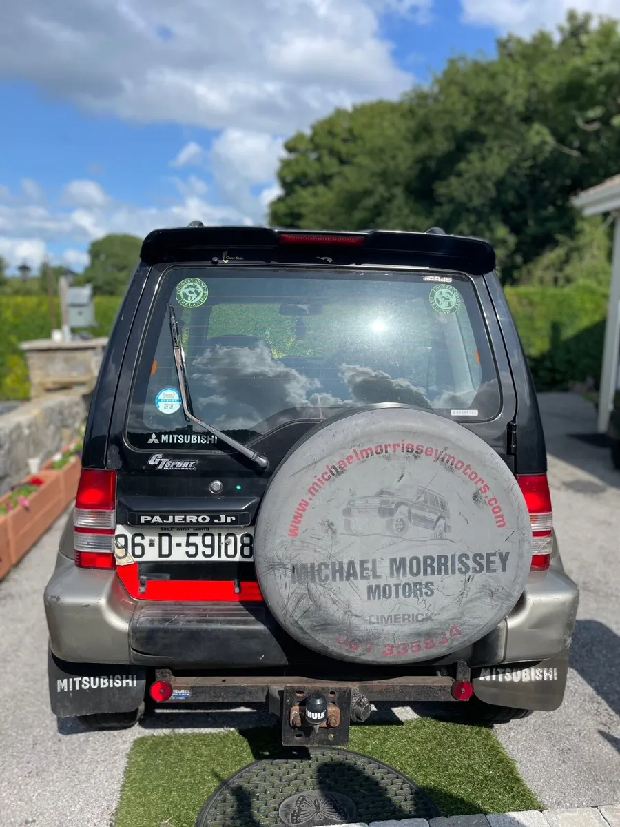 Mitsubishi Pajero 1996 - Image 2