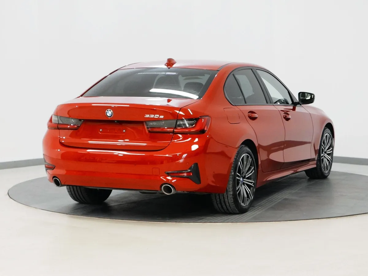 *6* BMW 330E SE PRO - Image 4