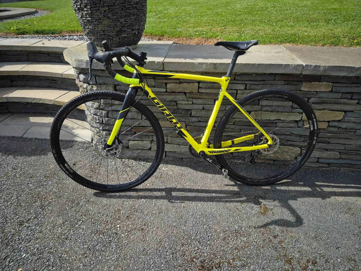 Giant TCX Advanced SX Cyclocross Bike - Image 2