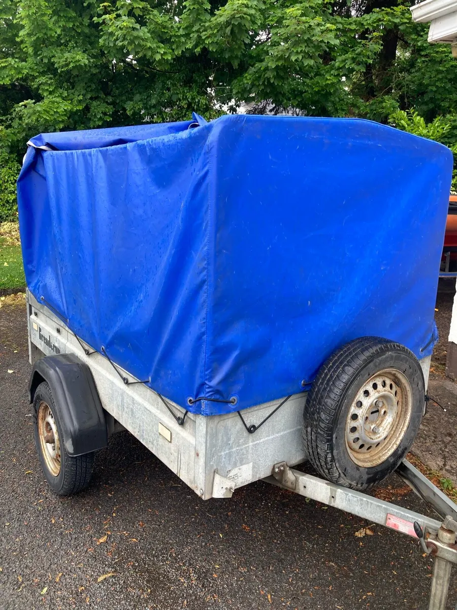 Camping trailer - Image 1