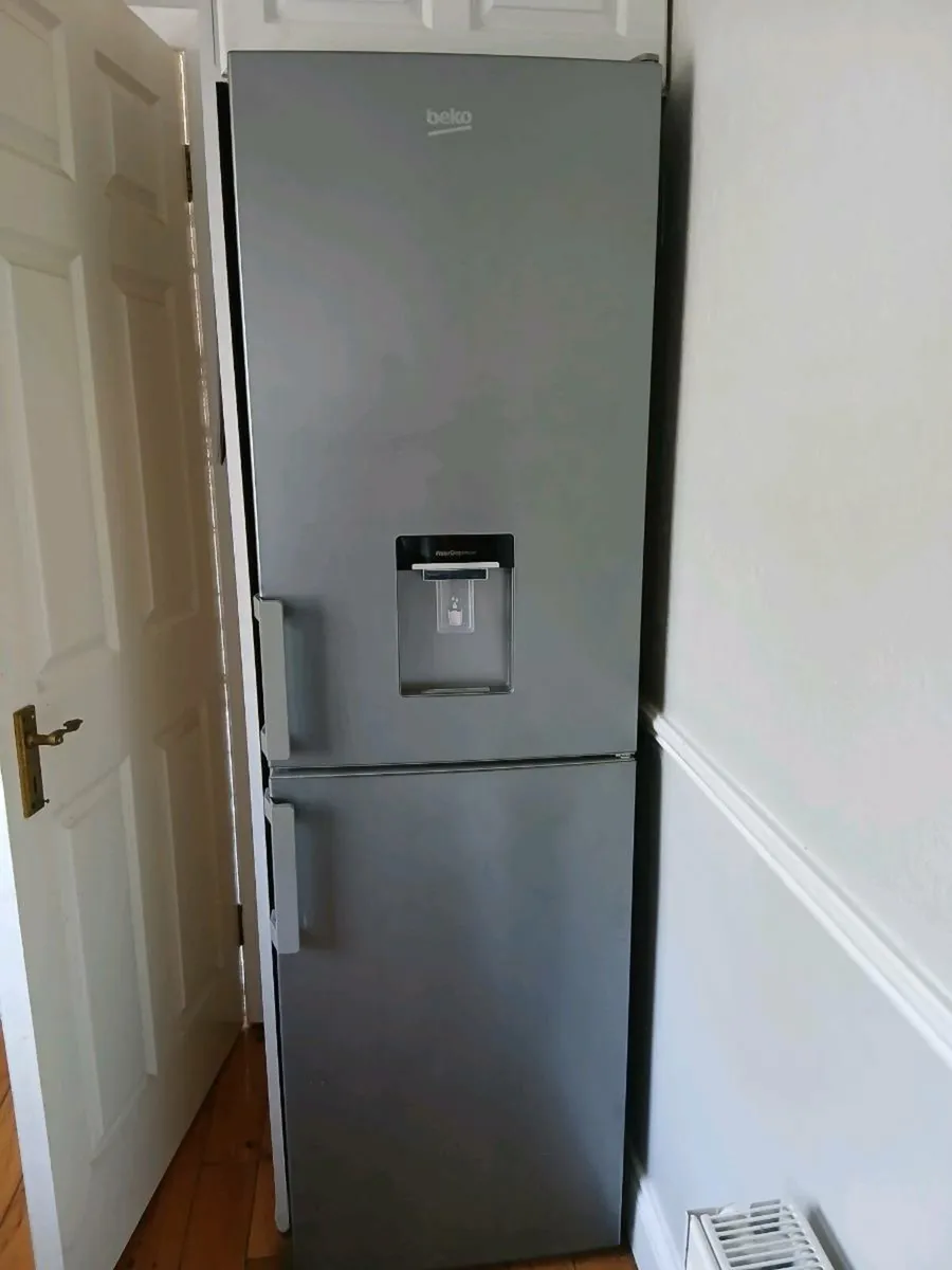 Fridge freezer