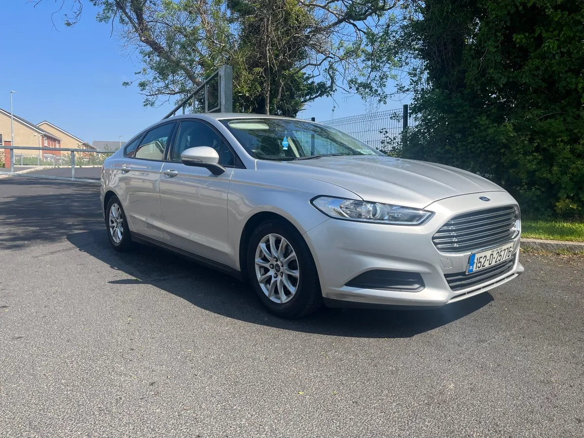 Ford Mondeo 2015 Diesel car is mint - Image 2