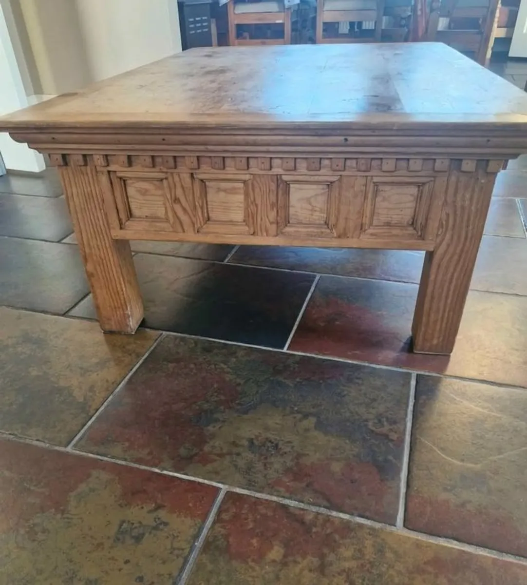 Solid oak large coffee table - Image 1