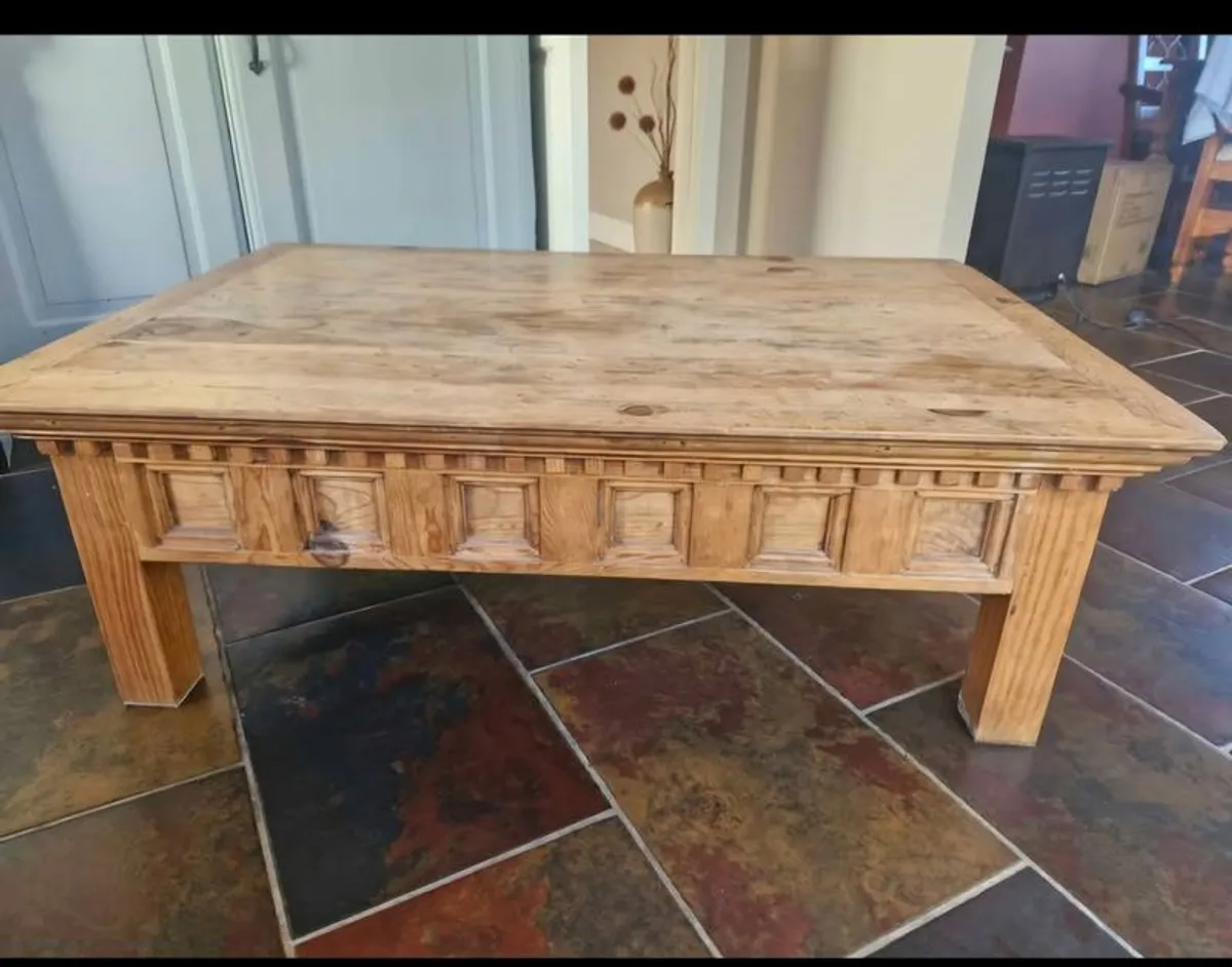 Solid oak large coffee table - Image 2
