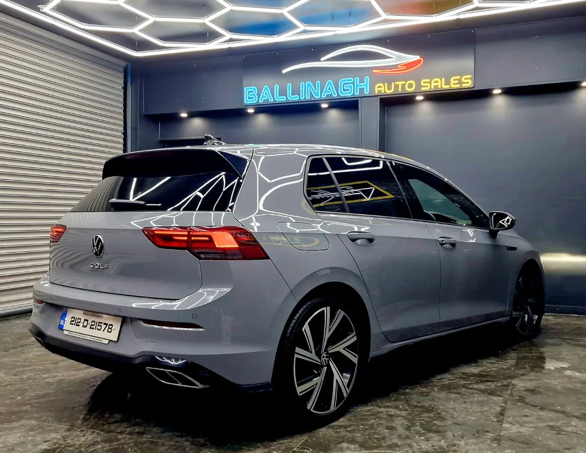 VOLKSWAGEN GOLF 2021 R LINE - Image 4