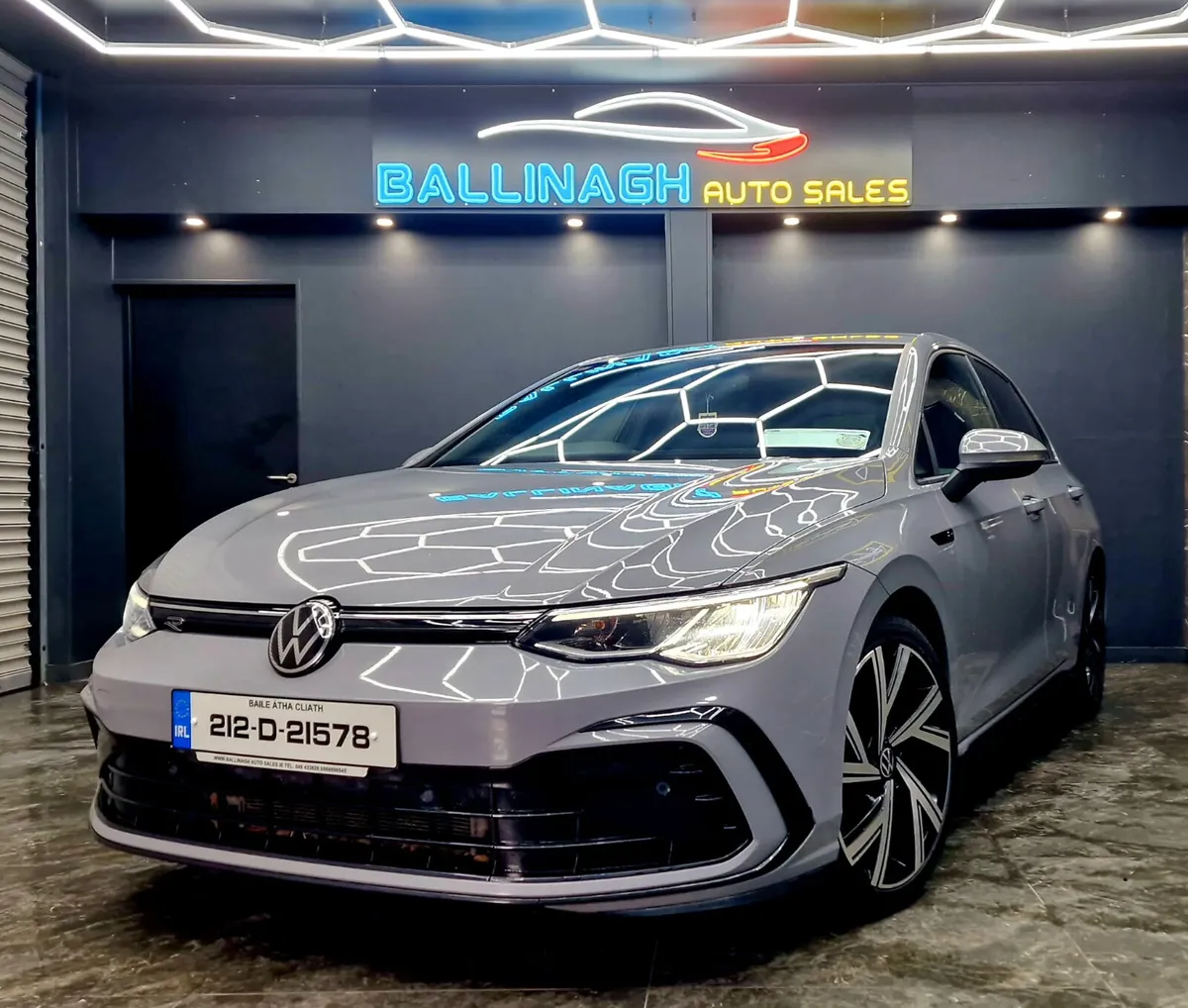 VOLKSWAGEN GOLF 2021 R LINE - Image 1