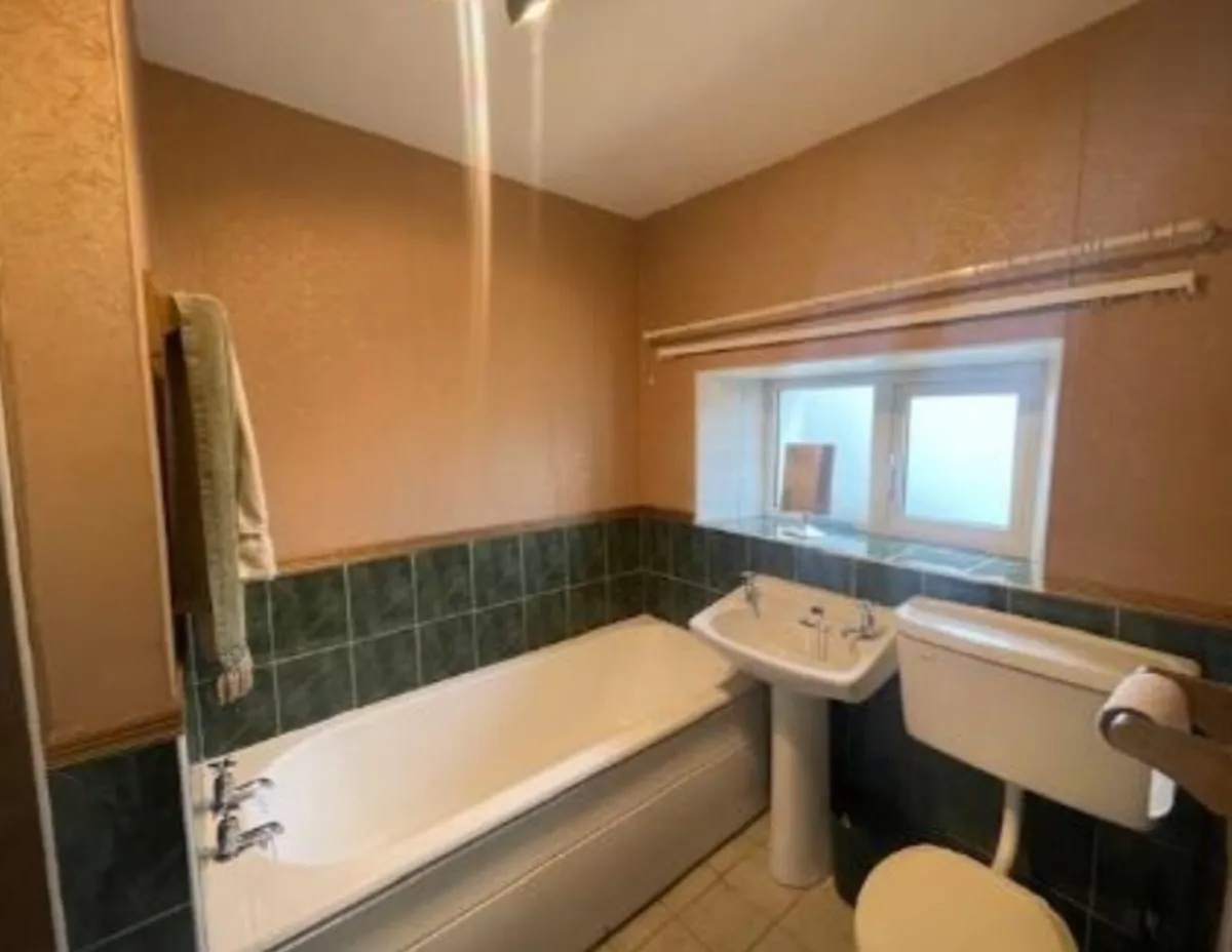4 bed Cottage Kilfenora - Image 3