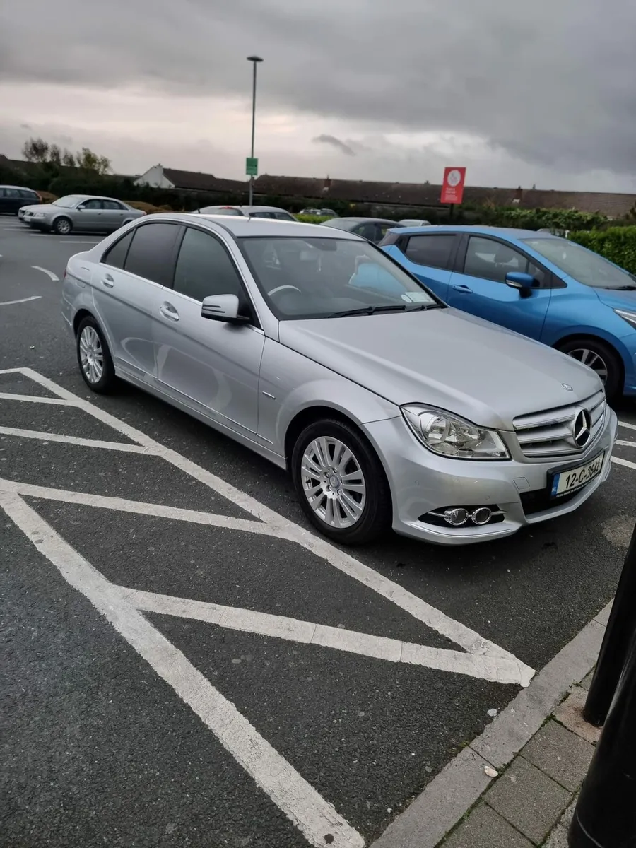 Mercedes-Benz C200 - Image 1