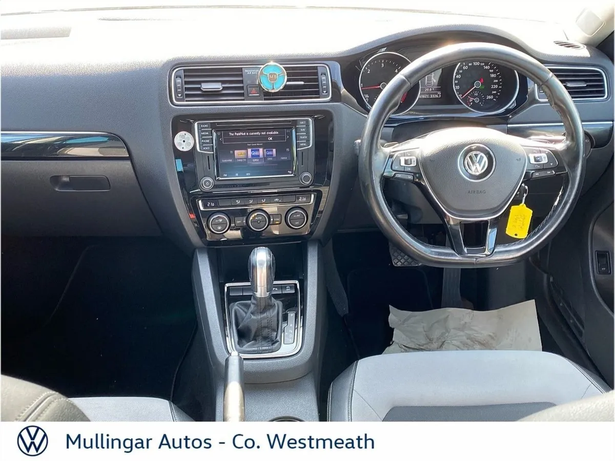 Volkswagen Jetta Highline DSG 2.0 TDI 150HP - Image 3
