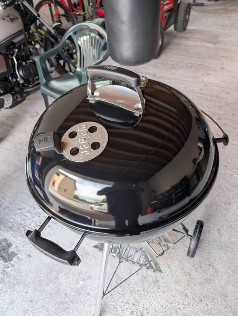 weber 57cm master touch - Image 2