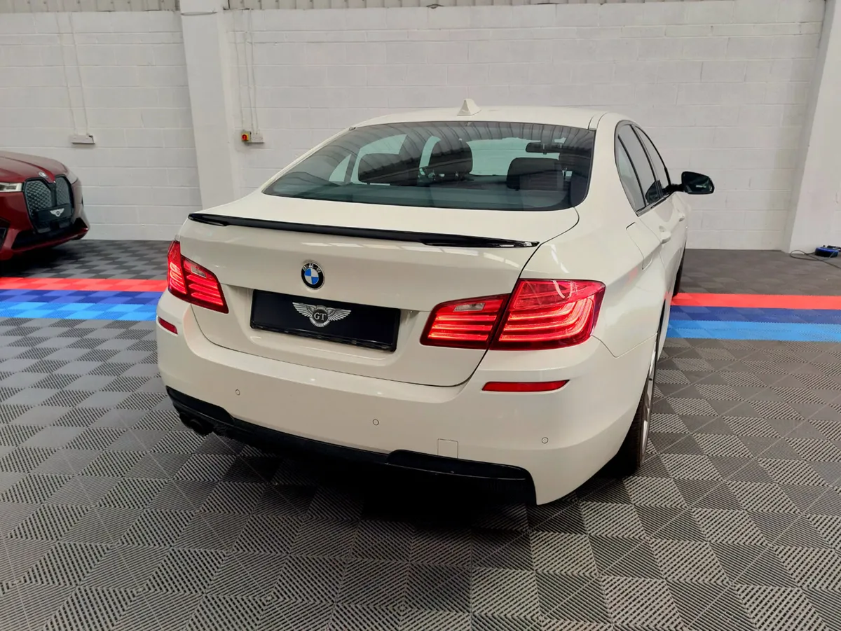 132 520D M SPORT - Image 4