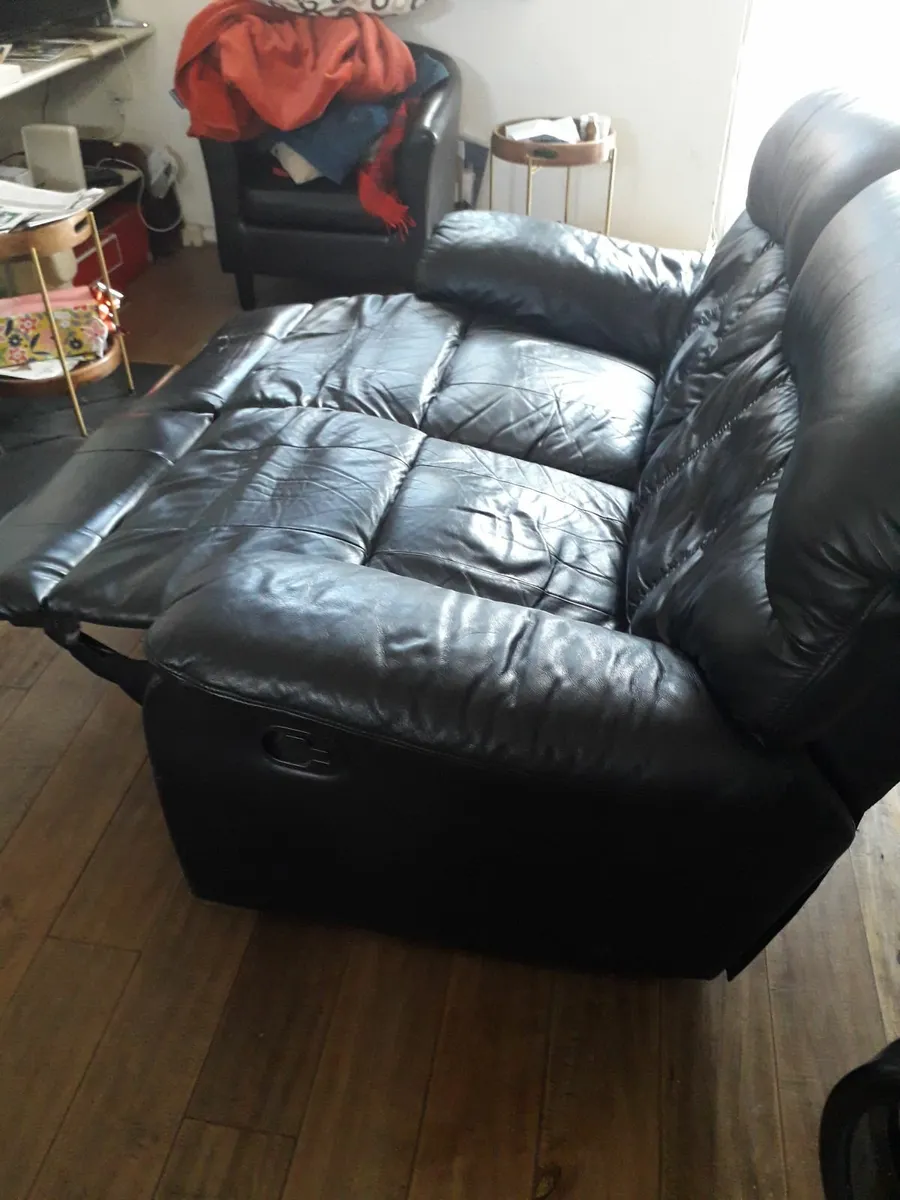 Couch - Image 3